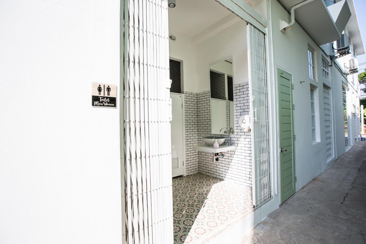 Memmoth Hostel In Lampang Extérieur photo